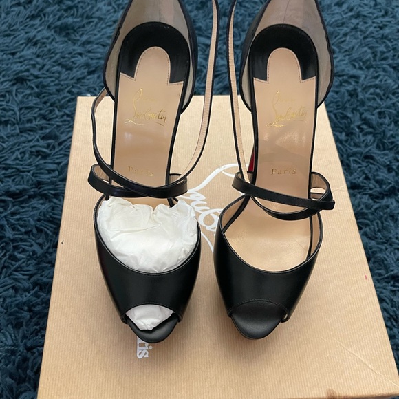Louboutin platform sandals - Picture 3 of 3